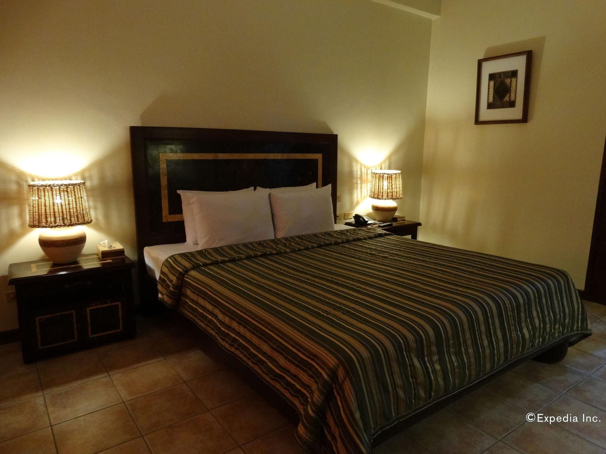 Citystate Asturias Hotel Palawan Puerto Princesa Esterno foto