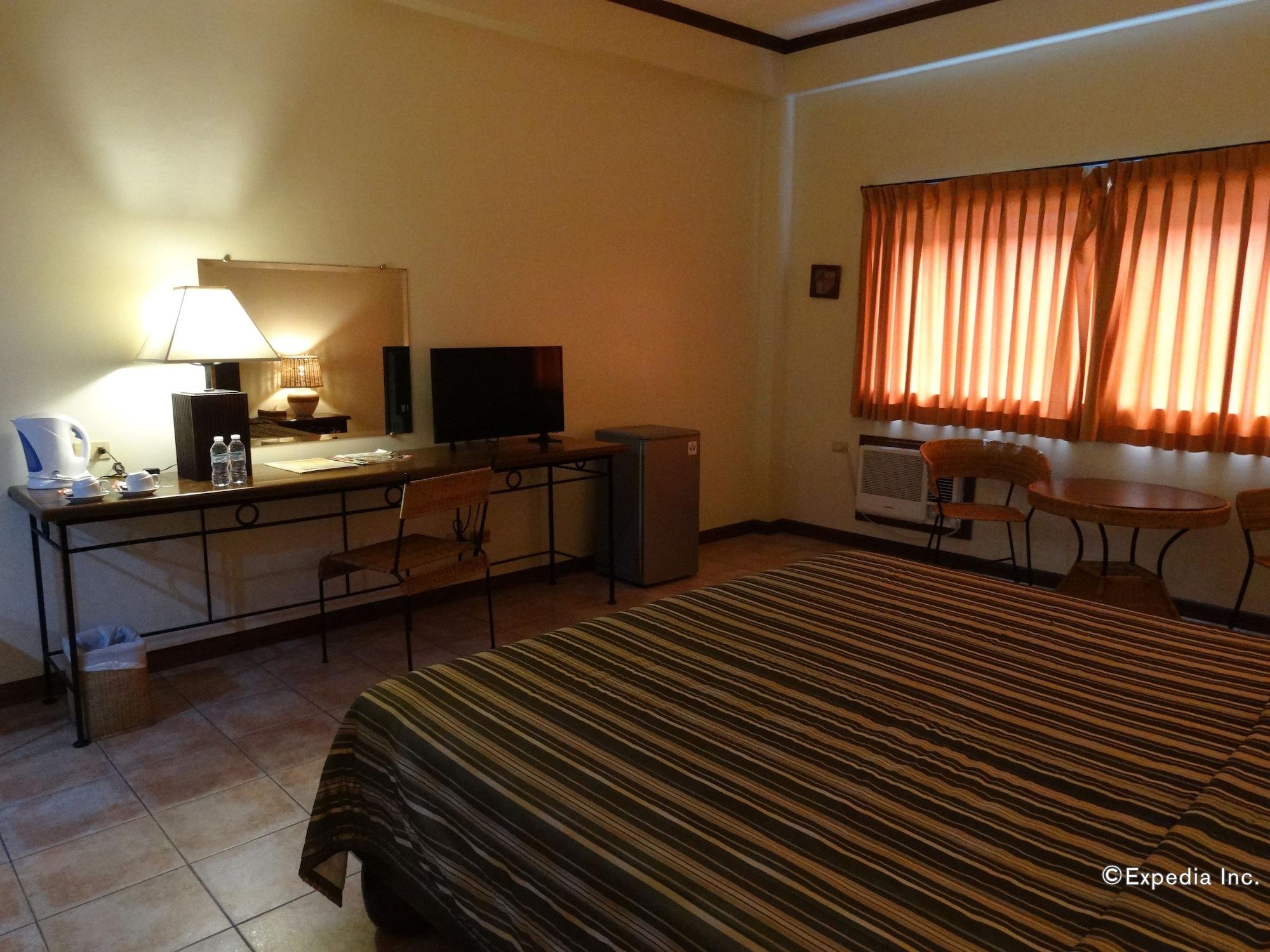 Citystate Asturias Hotel Palawan Puerto Princesa Esterno foto