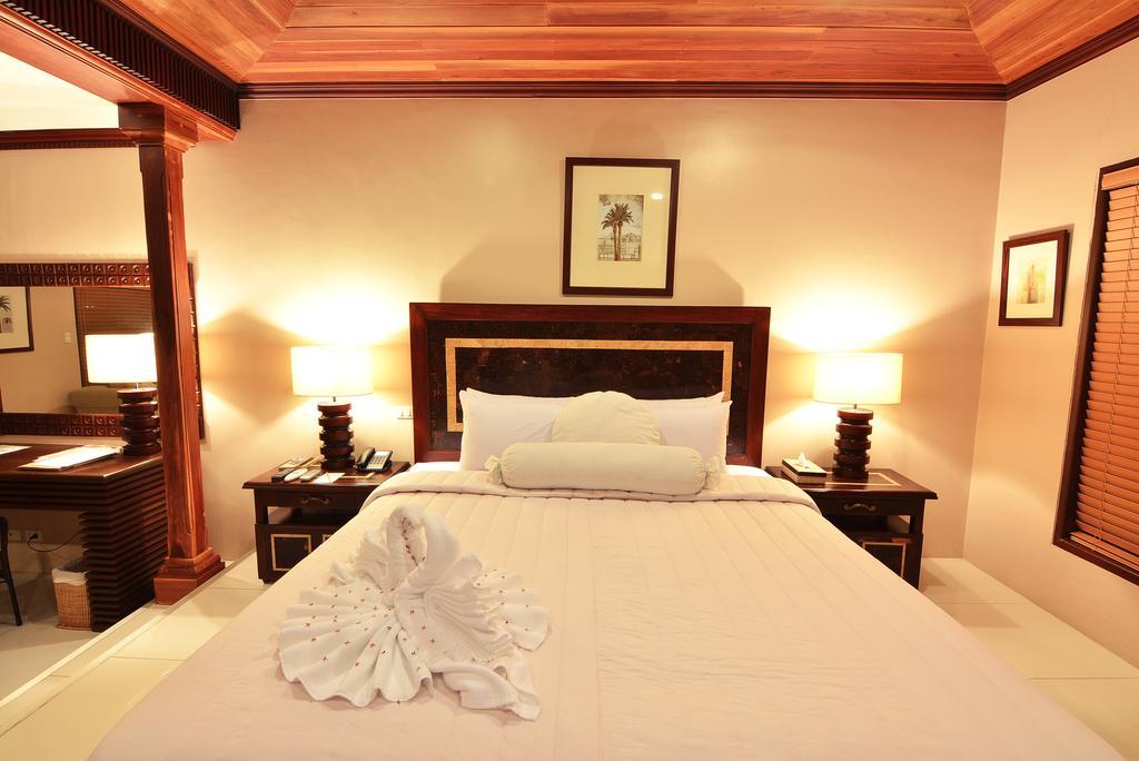 Citystate Asturias Hotel Palawan Puerto Princesa Esterno foto