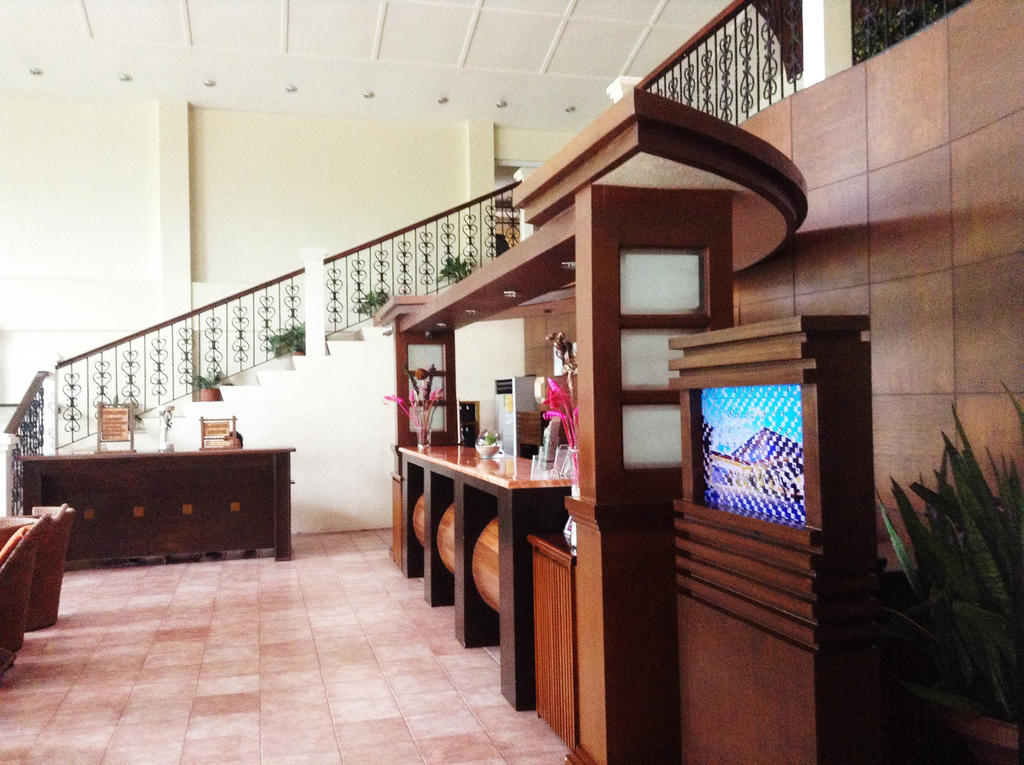 Citystate Asturias Hotel Palawan Puerto Princesa Esterno foto